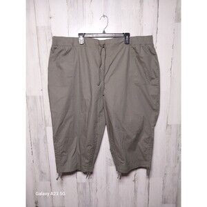 Kinesis Women's 3X Green Capri Pants